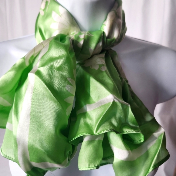 Madewell Accessories - Madewell Women's Silk Scarf Floral